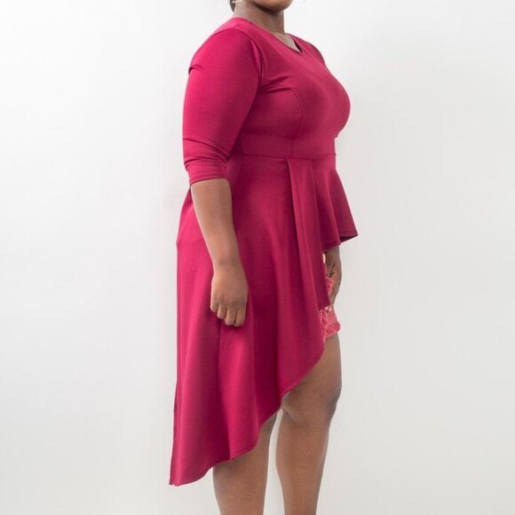 Ladies Plus Size Asymmetrical Plume Blouse New Size 3X - Picture 2 of 3